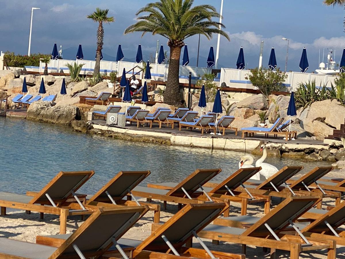 Cannes Croisette &Palm Beach,Parking Dış mekan fotoğraf